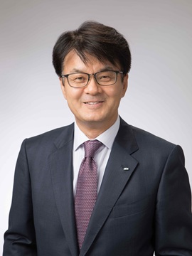山口 明夫